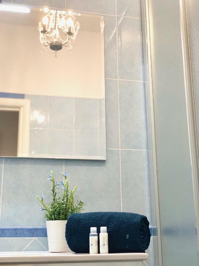 Indipendenza Luxury Apartments Болонья Екстер'єр фото